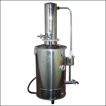 小型电蒸馏水器