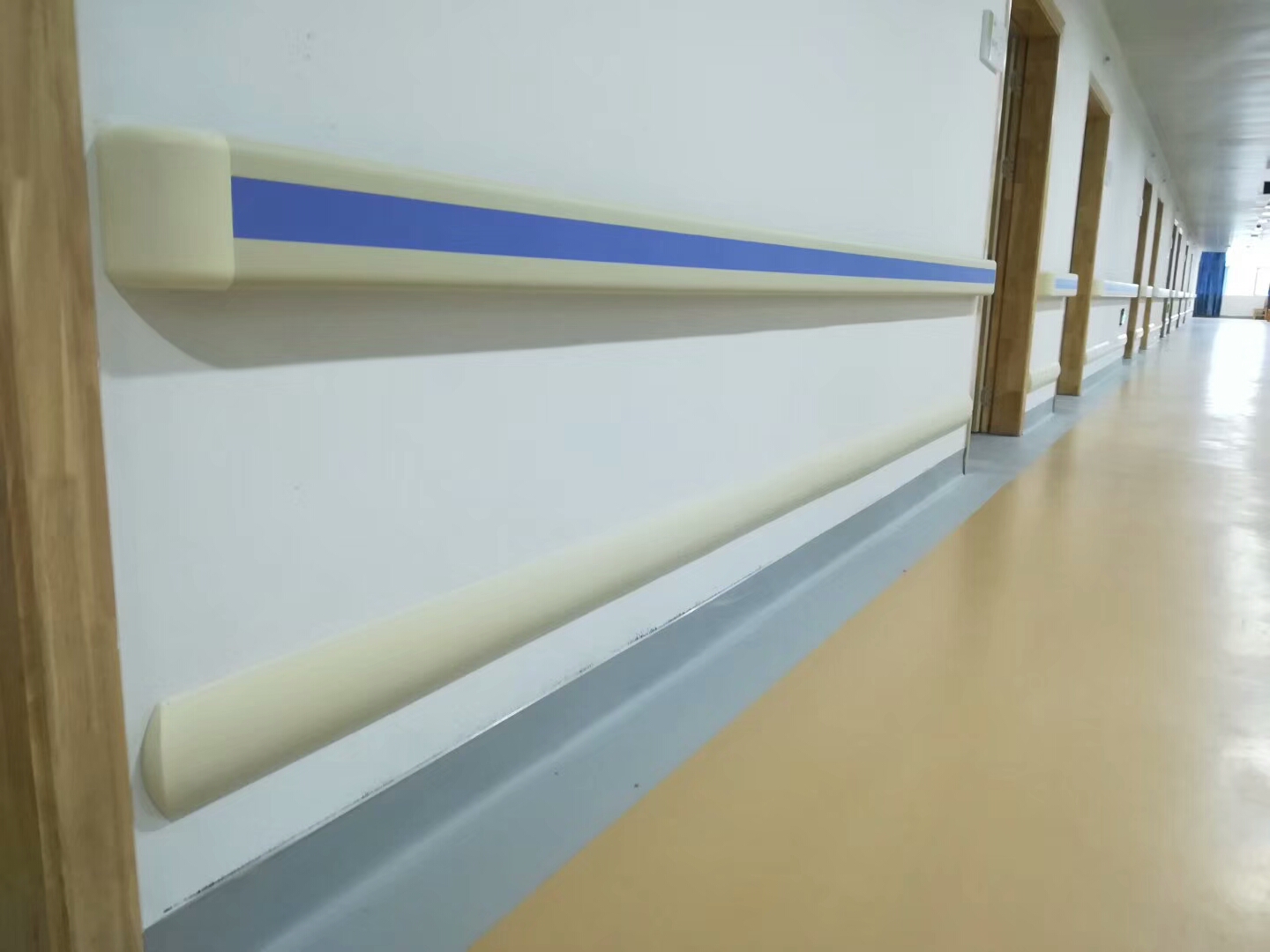 湖北医院走廊扶手a医院走廊防撞扶手apvc医用防撞扶手厂家140mm