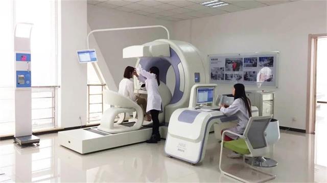 图片六.jpg 图片六.jpg